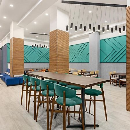 Holiday Inn Lic - Laguardia West, An Ihg Hotel New York Dış mekan fotoğraf