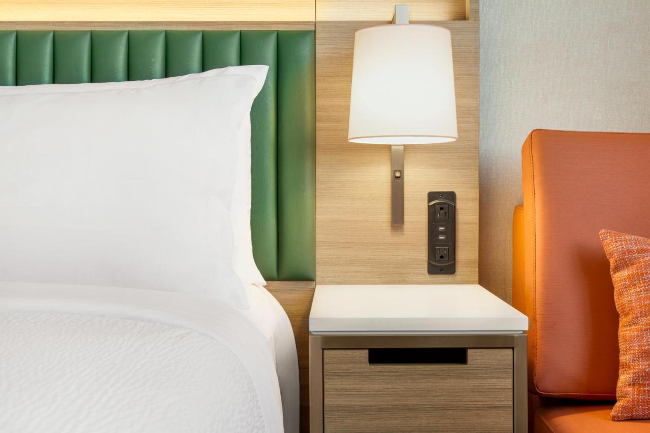 Holiday Inn Lic - Laguardia West, An Ihg Hotel New York Dış mekan fotoğraf