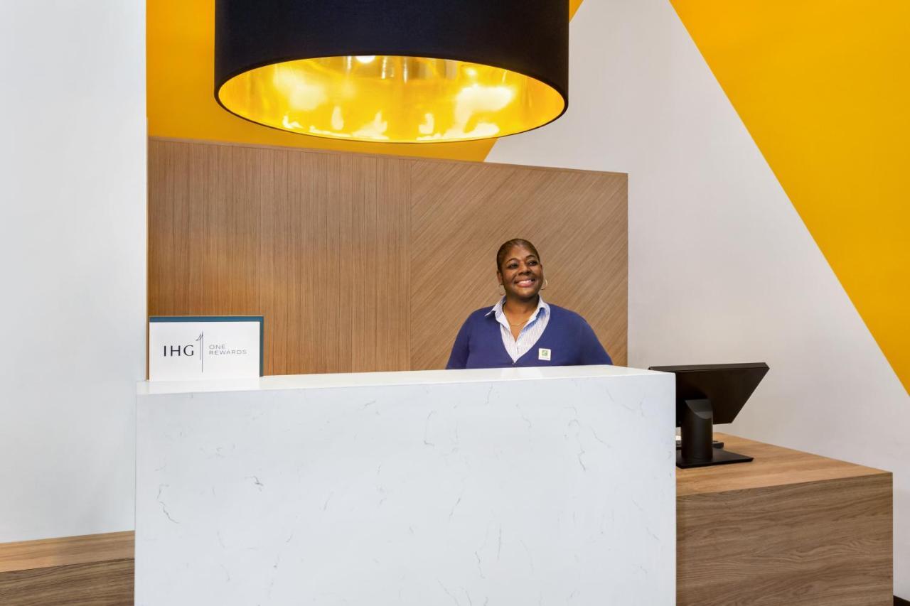 Holiday Inn Lic - Laguardia West, An Ihg Hotel New York Dış mekan fotoğraf