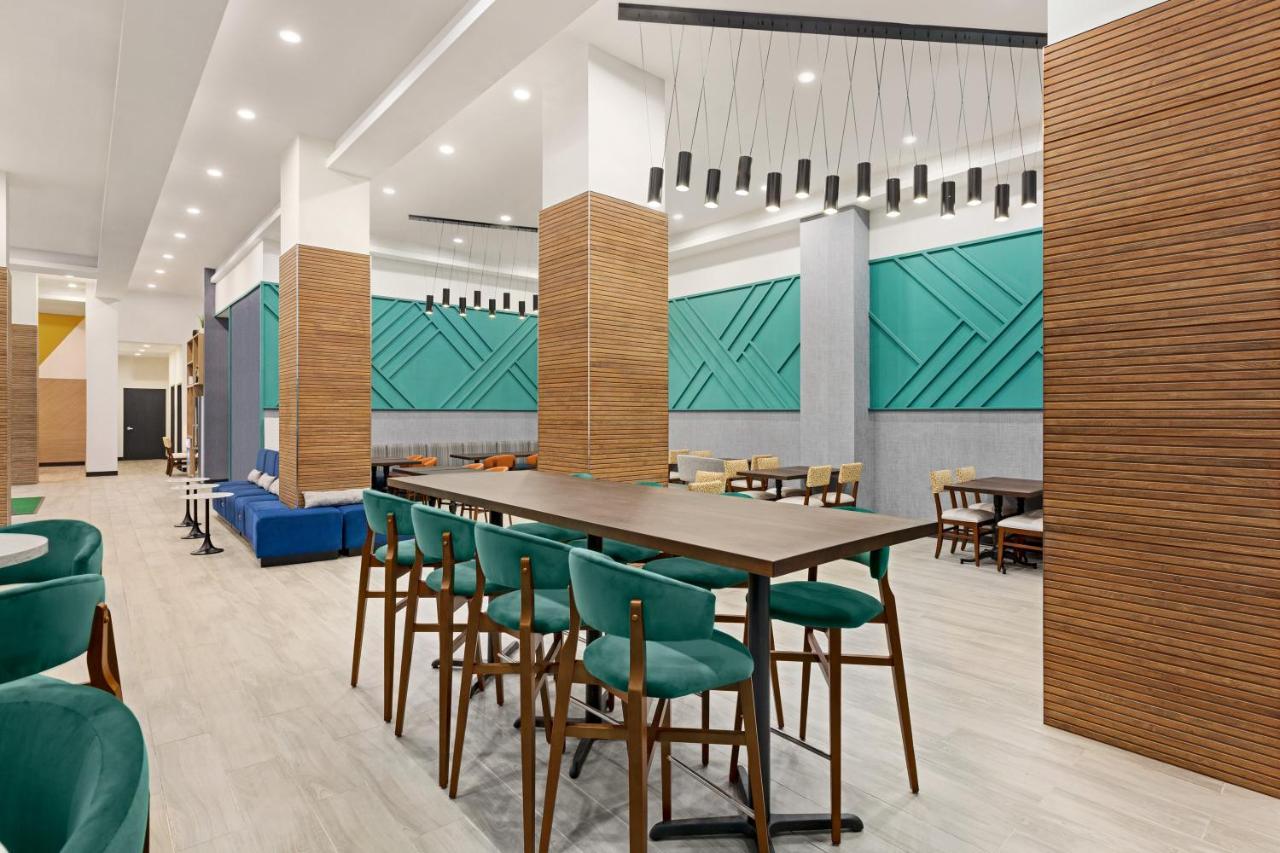 Holiday Inn Lic - Laguardia West, An Ihg Hotel New York Dış mekan fotoğraf